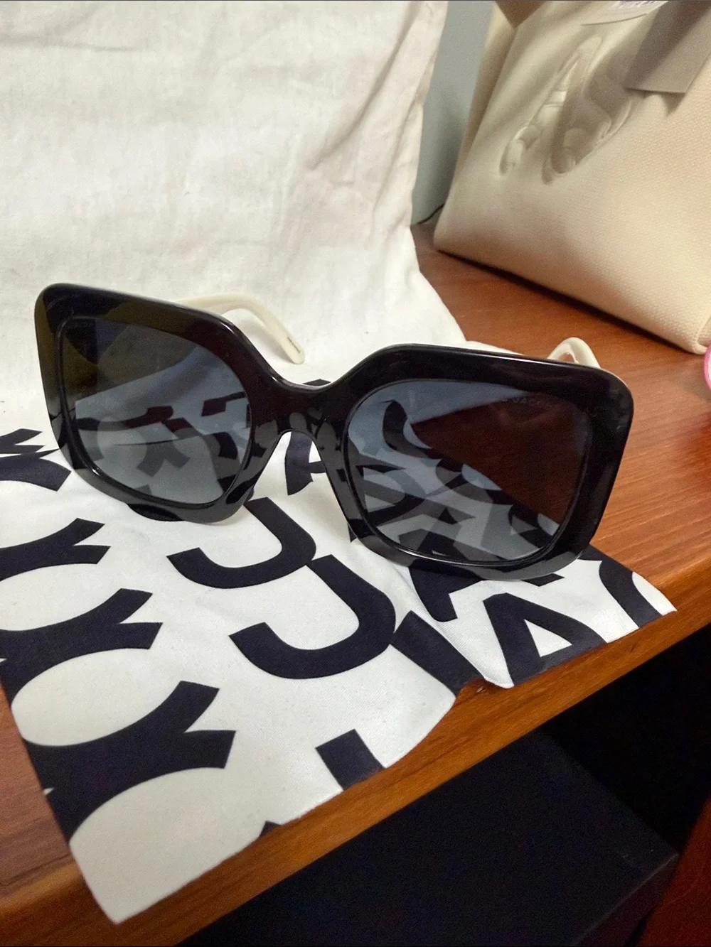 Marc Jacobs Black Square Sunglasses with Gradient Lenses and Yellow Case